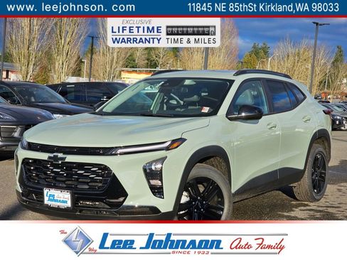 New 2026 Chevrolet Trax ACTIV w/ Sunroof Package image 1