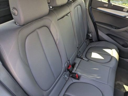 Used 2019 BMW X1 xDrive28i w/ M Sport Package image 32