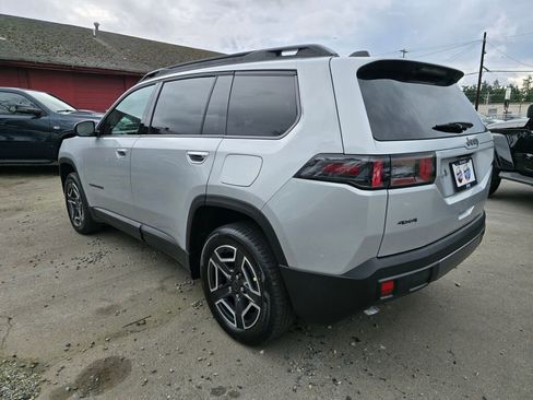 New 2026 Jeep Cherokee Laredo image 6