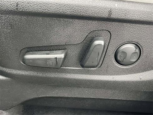 Certified 2024 Kia Telluride EX w/ EX Captain's Chair Package image 31