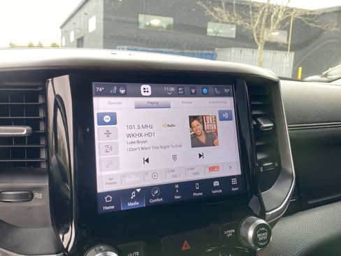 Used 2022 RAM 1500 Laramie image 36