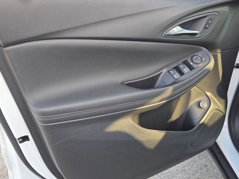 Used 2024 Buick Encore GX Preferred image 22