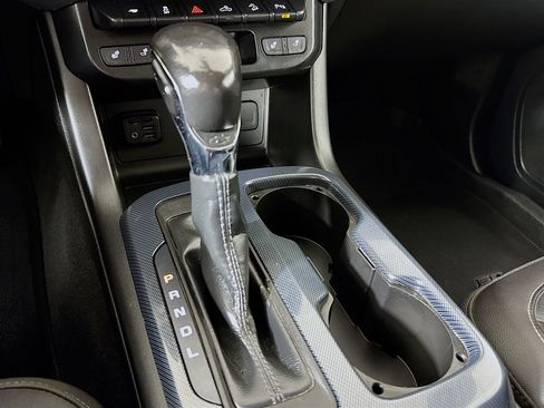 Used 2022 Chevrolet Colorado Z71 image 16