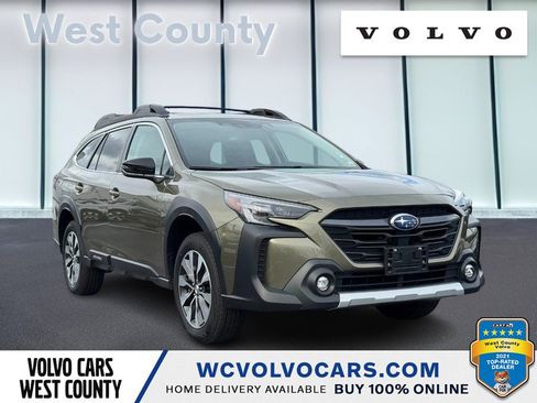 Used 2025 Subaru Outback Limited image 1