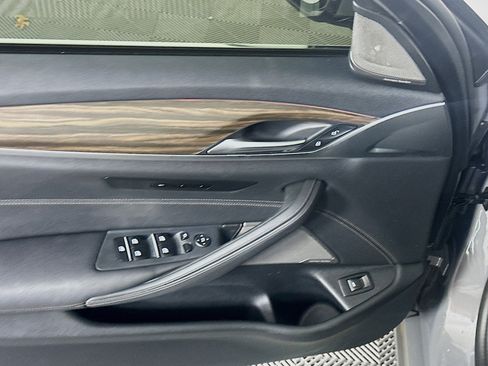 Used 2022 BMW 530i w/ Premium Package image 13