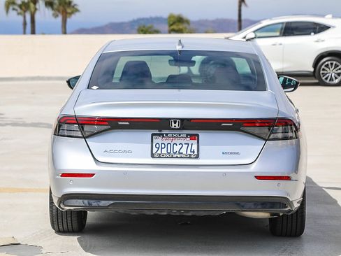 Used 2024 Honda Accord EX-L image 6