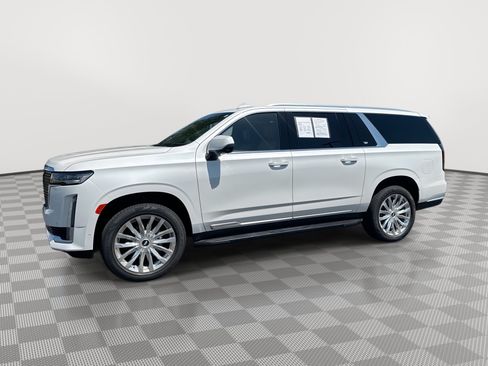 Certified 2023 Cadillac Escalade ESV Premium Luxury AWD/4WD image 1
