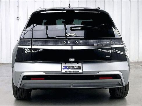 New 2026 Hyundai Ioniq 5 Limited image 24