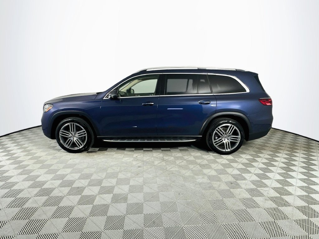 Certified 2024 Mercedes-Benz GLS 450 4MATIC image 4