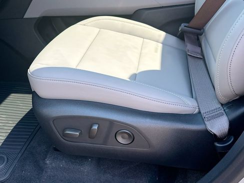 New 2026 GMC Acadia Elevation w/ Black Edition FWD image 9