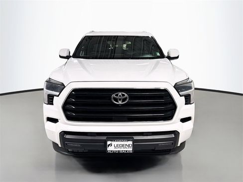 Used 2025 Toyota Sequoia SR5 image 2