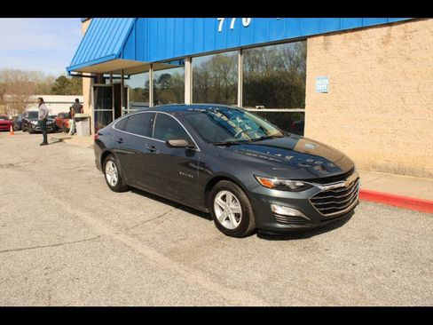 Used 2020 Chevrolet Malibu LS image 1