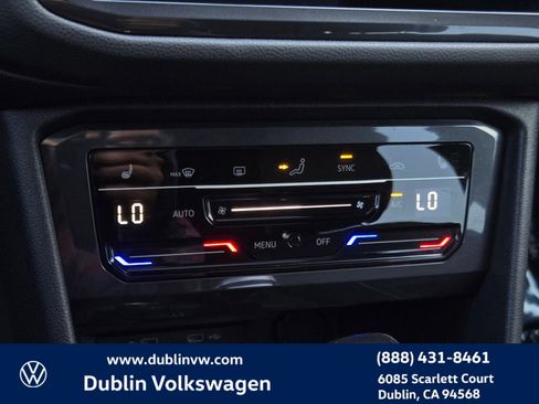 Used 2023 Volkswagen Tiguan SE R-Line image 19