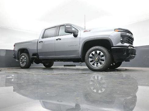 New 2025 Chevrolet Silverado 2500 Custom w/ Custom Value Package image 15