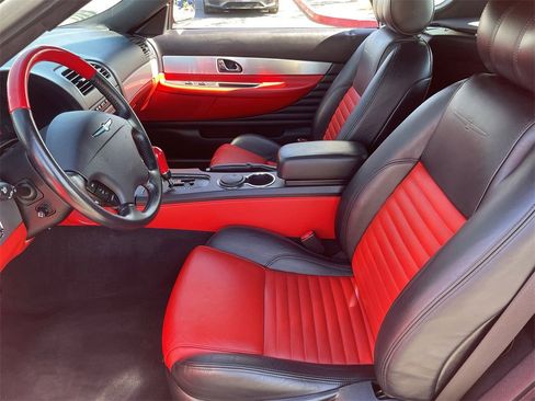 Used 2003 Ford Thunderbird image 20
