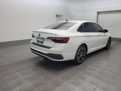 Used 2024 Volkswagen Jetta Sport FWD image 9