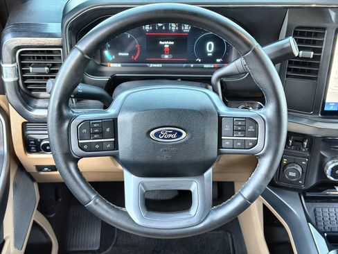 Certified 2025 Ford F450 Lariat w/ Chrome Package AWD/4WD image 14