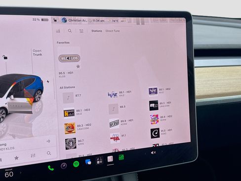 Used 2023 Tesla Model Y Long Range AWD/4WD image 11