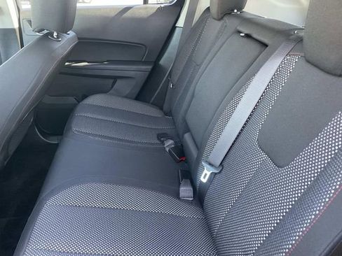 Used 2017 Chevrolet Equinox LT w/ Convenience Package image 32