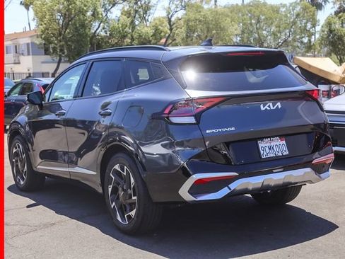 Certified 2023 Kia Sportage SX FWD image 7