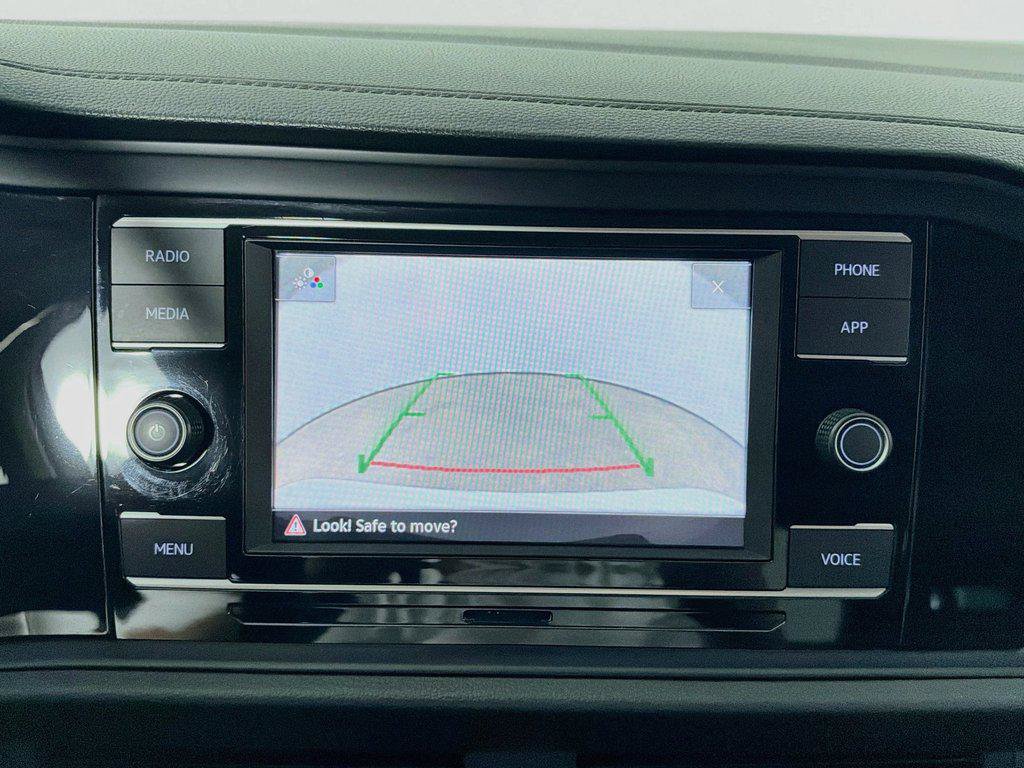Used 2020 Volkswagen Jetta SE w/ SE Cold Weather Package FWD image 13