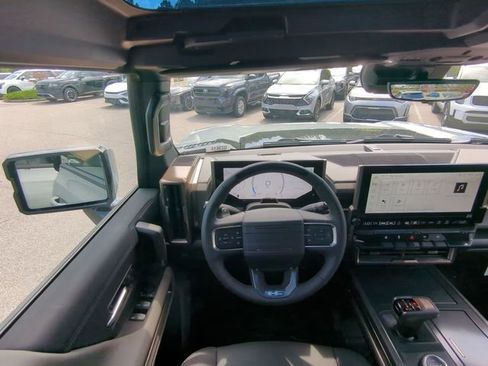 New 2025 GMC Hummer EV 3X image 40