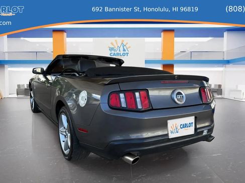 Used 2010 Ford Mustang GT RWD image 11