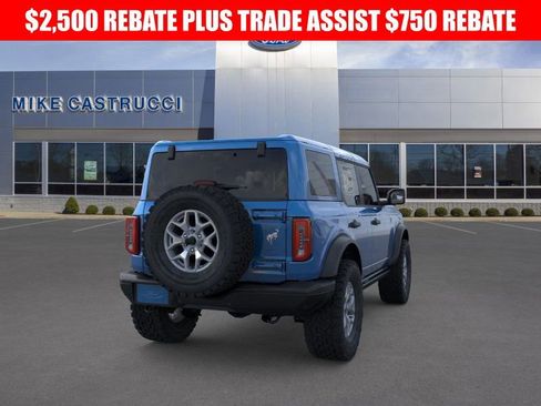 New 2025 Ford Bronco Badlands image 8