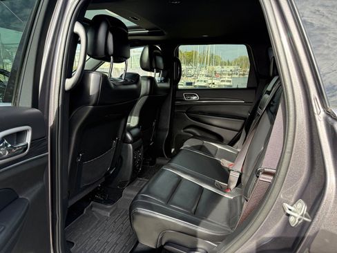 Certified 2021 Jeep Grand Cherokee Limited image 10
