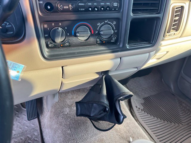 Used 2001 GMC Yukon SLE RWD image 20