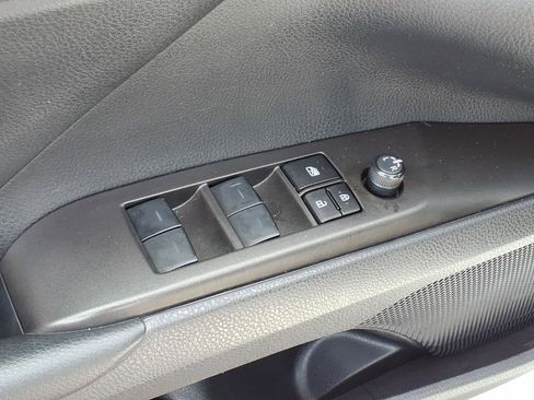 Used 2024 Toyota Camry SE FWD image 15