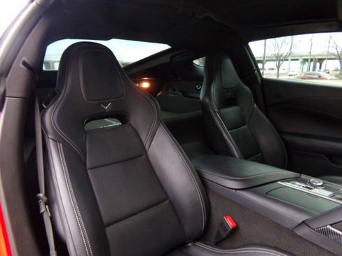 Used 2019 Chevrolet Corvette Stingray Coupe w/ 2LT Preferred Equipment Group image 25