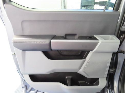 Used 2025 Ford F250 XLT AWD/4WD image 28