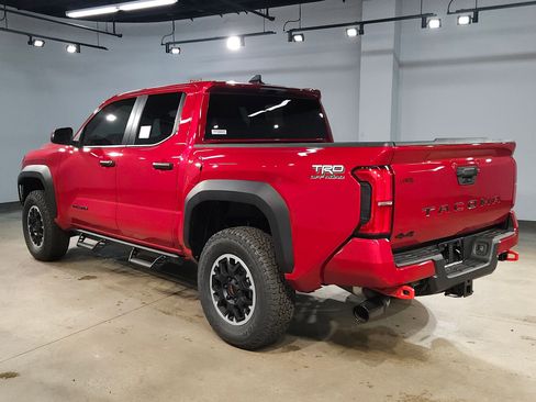 New 2026 Toyota Tacoma TRD Off-Road AWD/4WD image 5