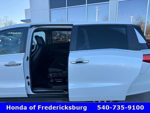 Certified 2022 Honda Odyssey EX-L image 7