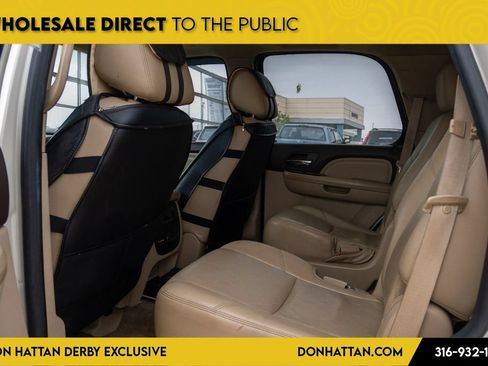 Used 2013 GMC Yukon Denali AWD/4WD image 18