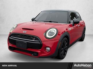 Used 2019 MINI Cooper S video 1