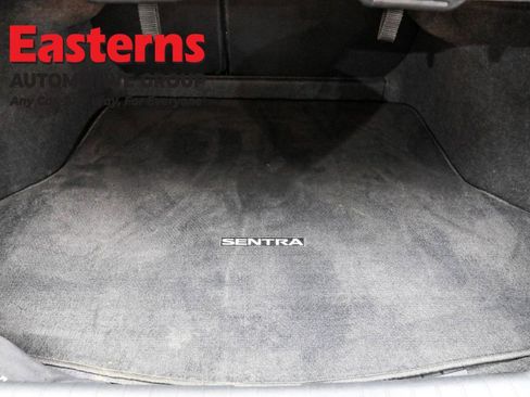 Used 2023 Nissan Sentra SR w/ Trunk Package image 9