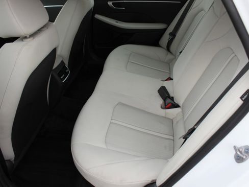 Used 2026 Hyundai Sonata Blue FWD image 17