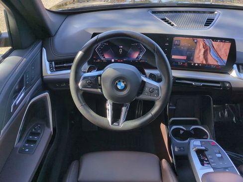 Used 2025 BMW X1 xDrive28i image 15