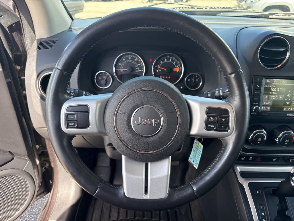 Used 2017 Jeep Compass High Altitude AWD/4WD image 14