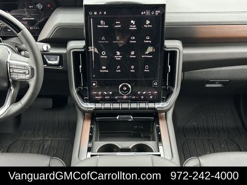 New 2026 GMC Yukon Denali w/ Denali Reserve Package AWD/4WD image 12