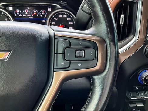 Used 2022 Chevrolet Silverado 3500 High Country w/ Technology Package image 21