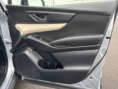 Used 2021 Subaru Ascent Premium w/ Convenience Package image 29