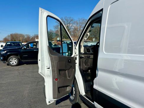 Used 2020 Ford Transit 250 Medium Roof w/ Load Area Protection Package image 13