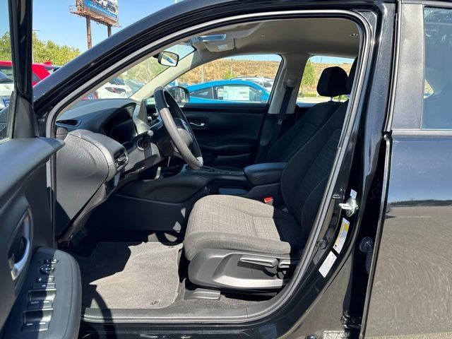 Used 2023 Honda HR-V LX image 5