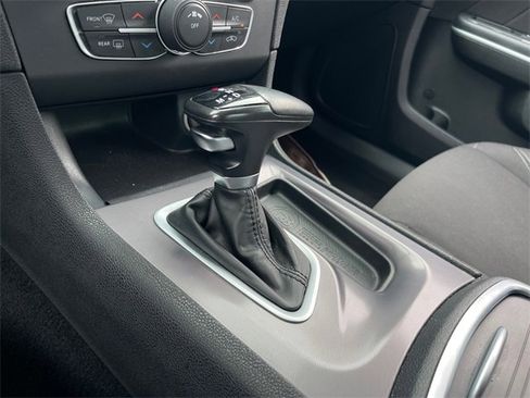 Used 2023 Dodge Charger SXT image 17