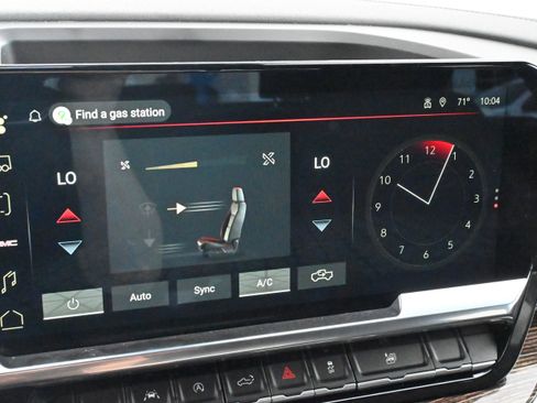 Used 2023 GMC Sierra 1500 Elevation image 20