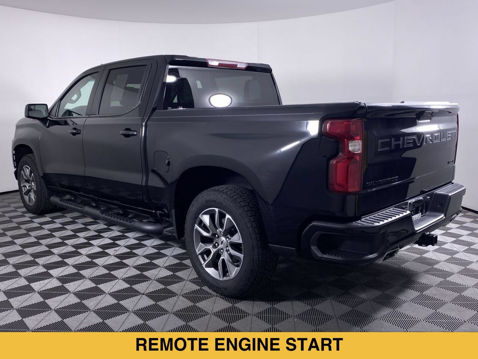 Certified 2022 Chevrolet Silverado 1500 RST AWD/4WD image 17