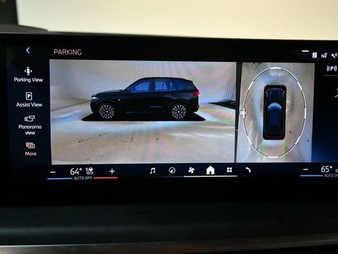 Used 2025 BMW X5 xDrive40i w/ Executive Package image 8